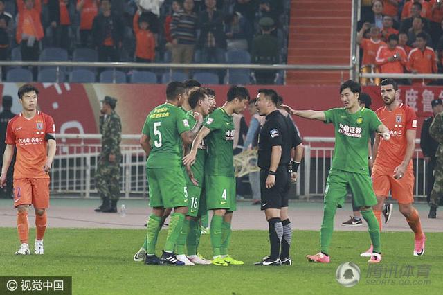 国产成人精品视频