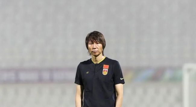 皱眉的兴奋