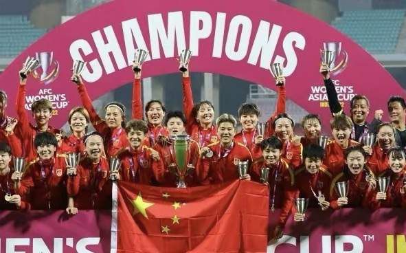 绝区零同人18本子图片